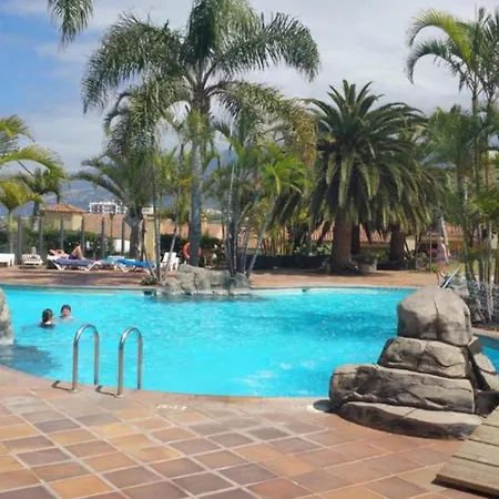 Con Piscina Y Vistas Al Mar Sobre Acantilado Apartament Los Realejos