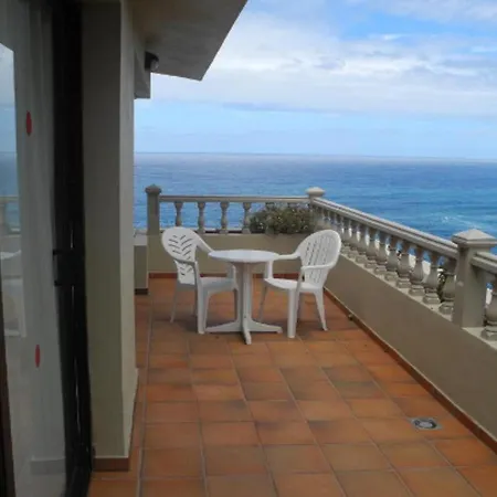 Sobre Acantilado Vistas Al Mar Realejos Aparthotel